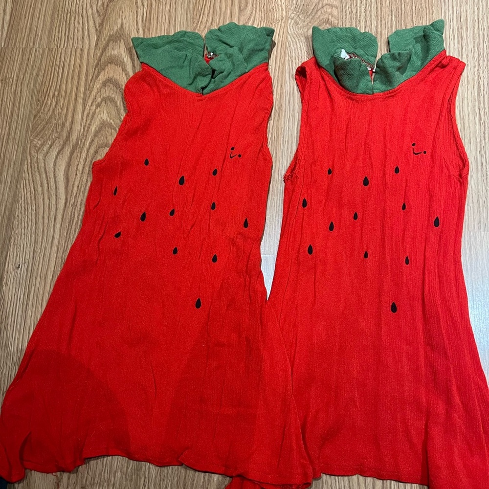 Strawberry Beach Coverups, size 3/4T